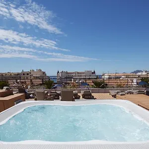 Western Premier Le Patio Des Artistes Wellness Jacuzzi Otel